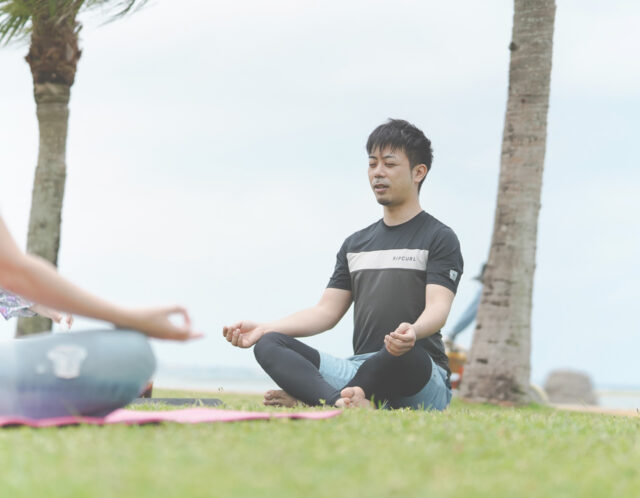 ヨガと瞑想：心と体の調和を取り戻す方法